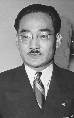 Minoru Yasui file photo [29071]