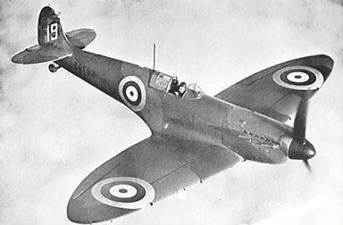 Spitfire Mk IA fighter in flight, circa 1940s