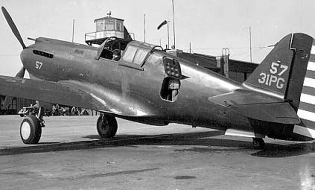 P-40 Warhawk aircraft of US 31st Pursuit Group with K3B camera, 1939-1940