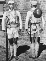 Chinese soldiers demonstrating their standard equipment, 1942