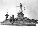 Cruiser USS Northampton arriving at Brisbane, Australia, 5 Aug 1941. Note her false bow wave camouflage. Photo 1 of 2.