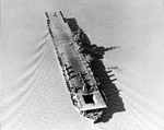 USS Ranger entering the Mississippi River approaching New Orleans, Louisiana, United States, 15 Oct 1945. Note four F8F Bearcat fighters and one TBM Avenger torpedo bomber on deck.