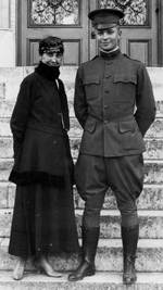 Mamie and Dwight Eisenhower on the front steps of the St. Louis Hall building at St. Louis College (now St. Mary