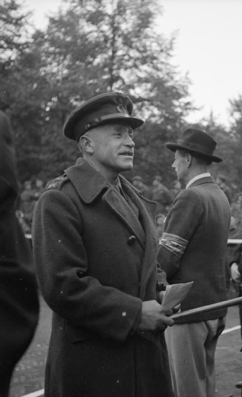 Richard O'Connor at Helmond, the Netherlands, 7 Oct 1944