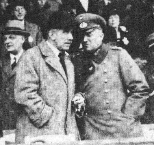 German Chancellor Franz von Papen and Minister of War Kurt von Schleicher at a harness horse racing event in the Karlshorst neighborhood of Berlin, Germany, 1932