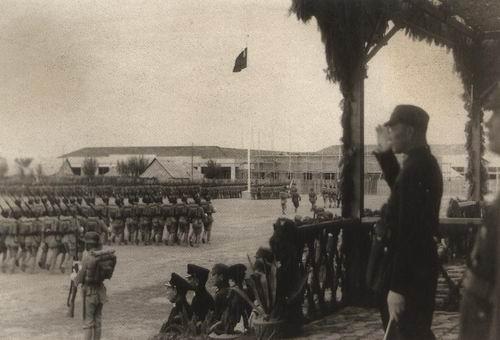 Wang Jingwei in uniform, 1940s, photo 5 of 7