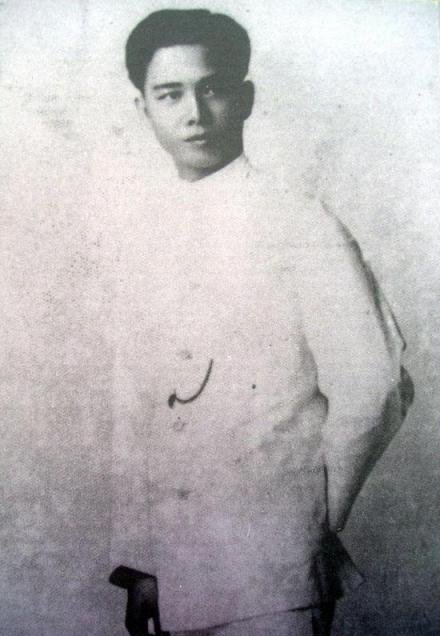 Portrait of Wang Jingwei, circa early 1920s