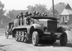 SdKfz. 6 file photo [8097]