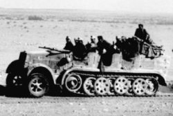 SdKfz. 7 file photo [8100]