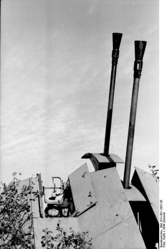 German 3.7 cm Flakzwilling 43 anti-aircraft gun in northern France, Jul-Sep 1943, photo 6 of 6